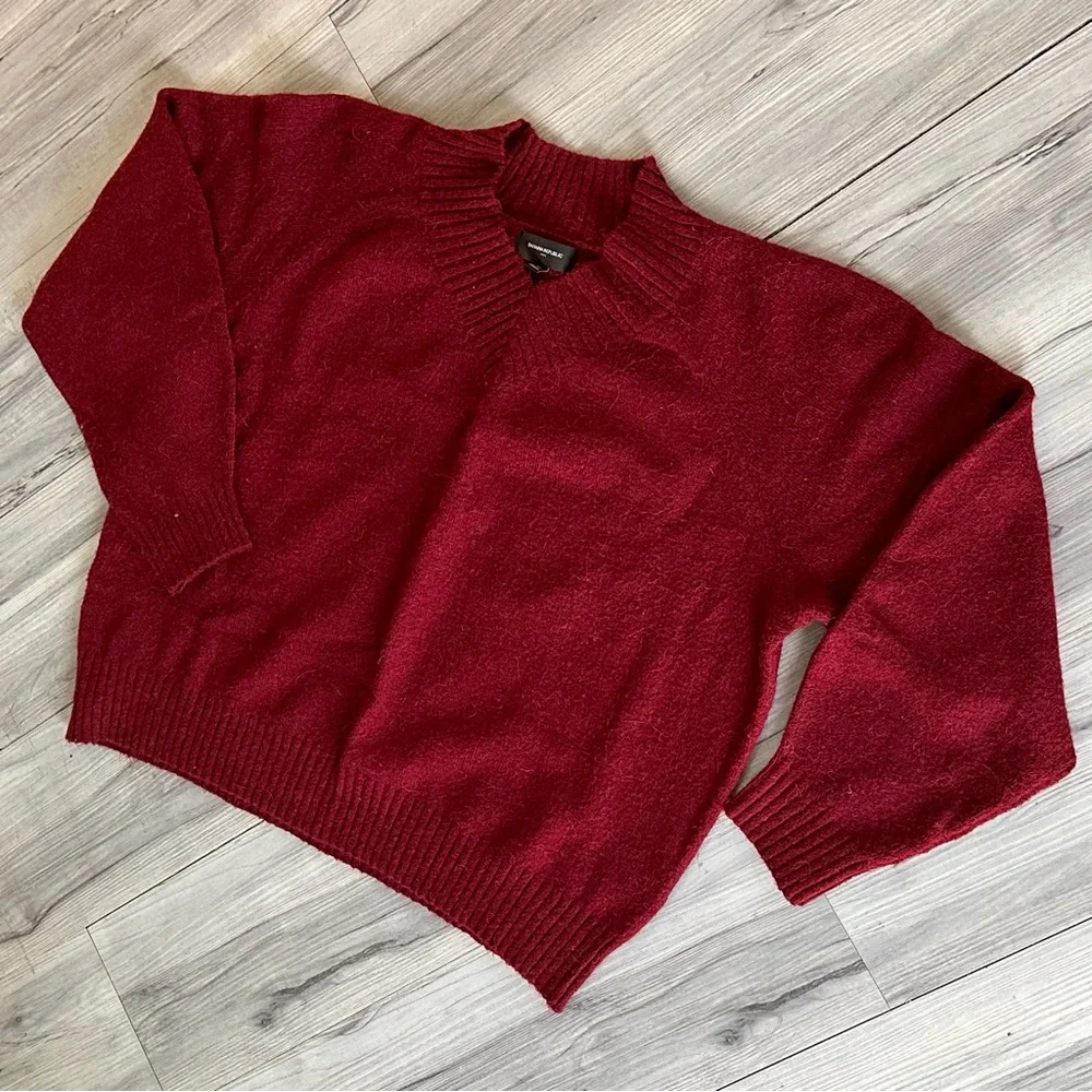 Banana Republic lightweight pullover